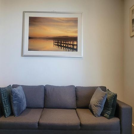 2 Bedroom 2 Bath 1 Ensuite In Roya Asenal Beautiful Views & Parking Londres Exterior foto